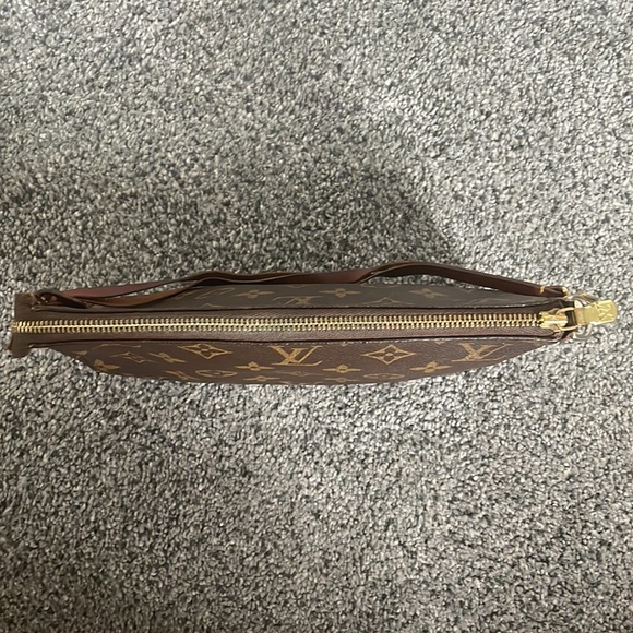 Louis Vuitton mini pouchette purse bag - Picture 8 of 12